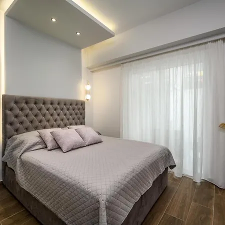 Lux Daire